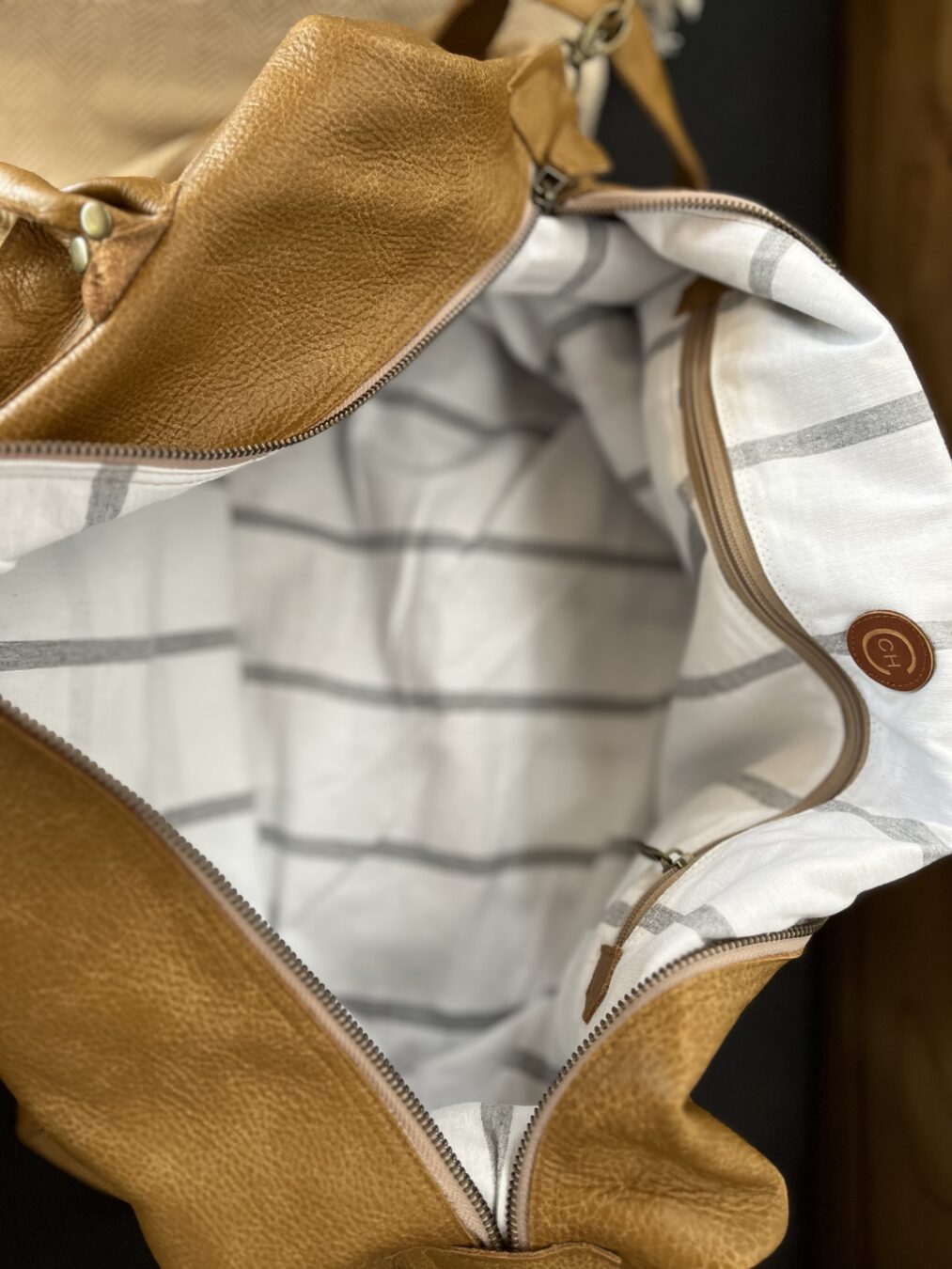 Bolso Cuero Grande - Image 5